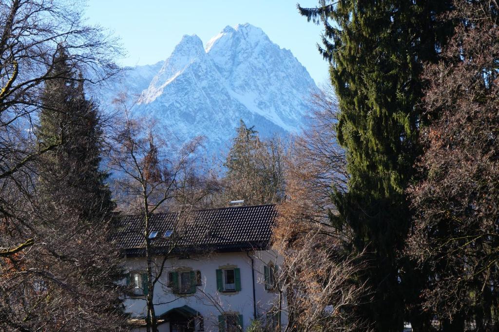 Gastehaus Brigitte Otel Garmisch-Partenkirchen Oda fotoğraf